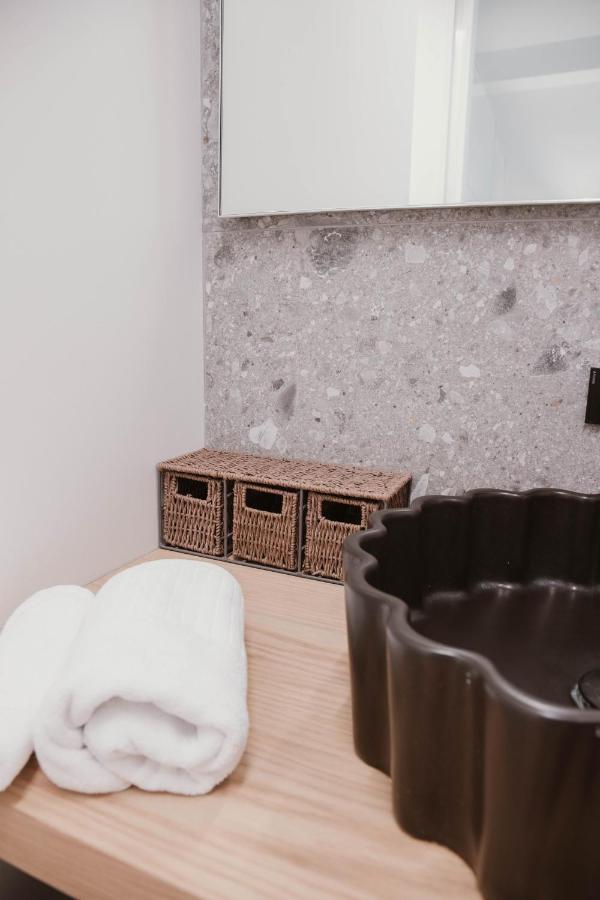 Luvi - Varese Appartement Milaan Buitenkant foto